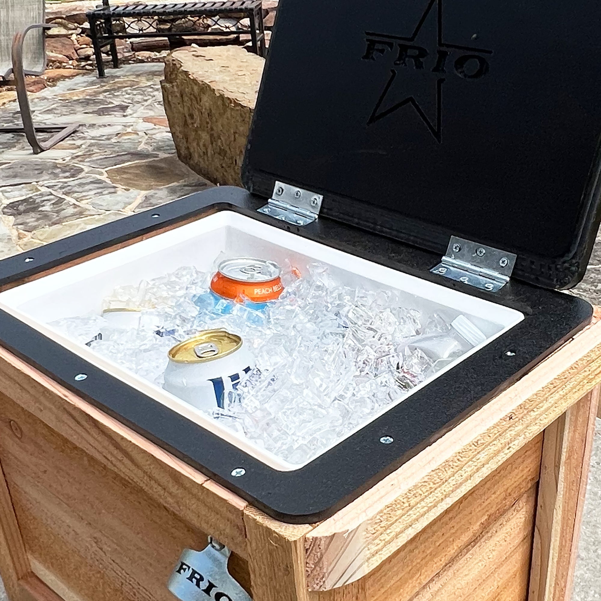Cedar 24 Can Cooler