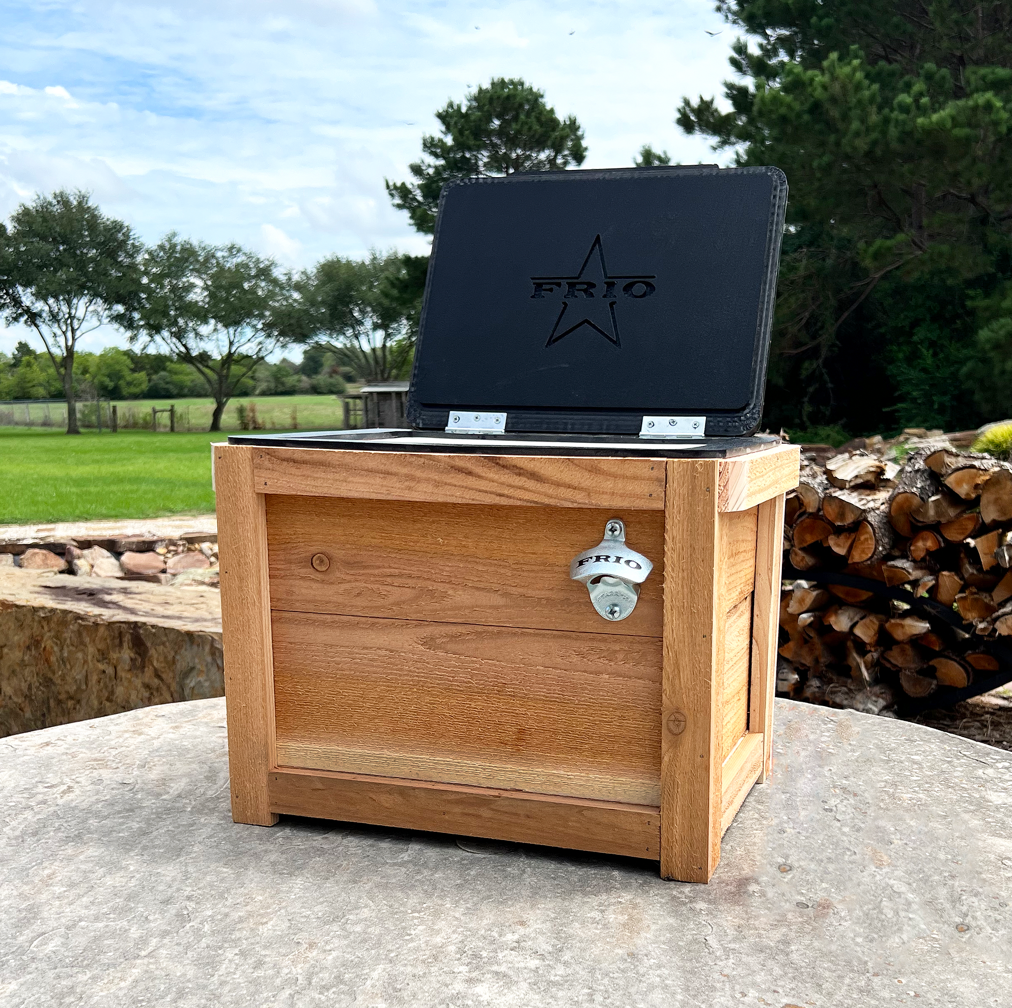Cedar 24 Can Cooler