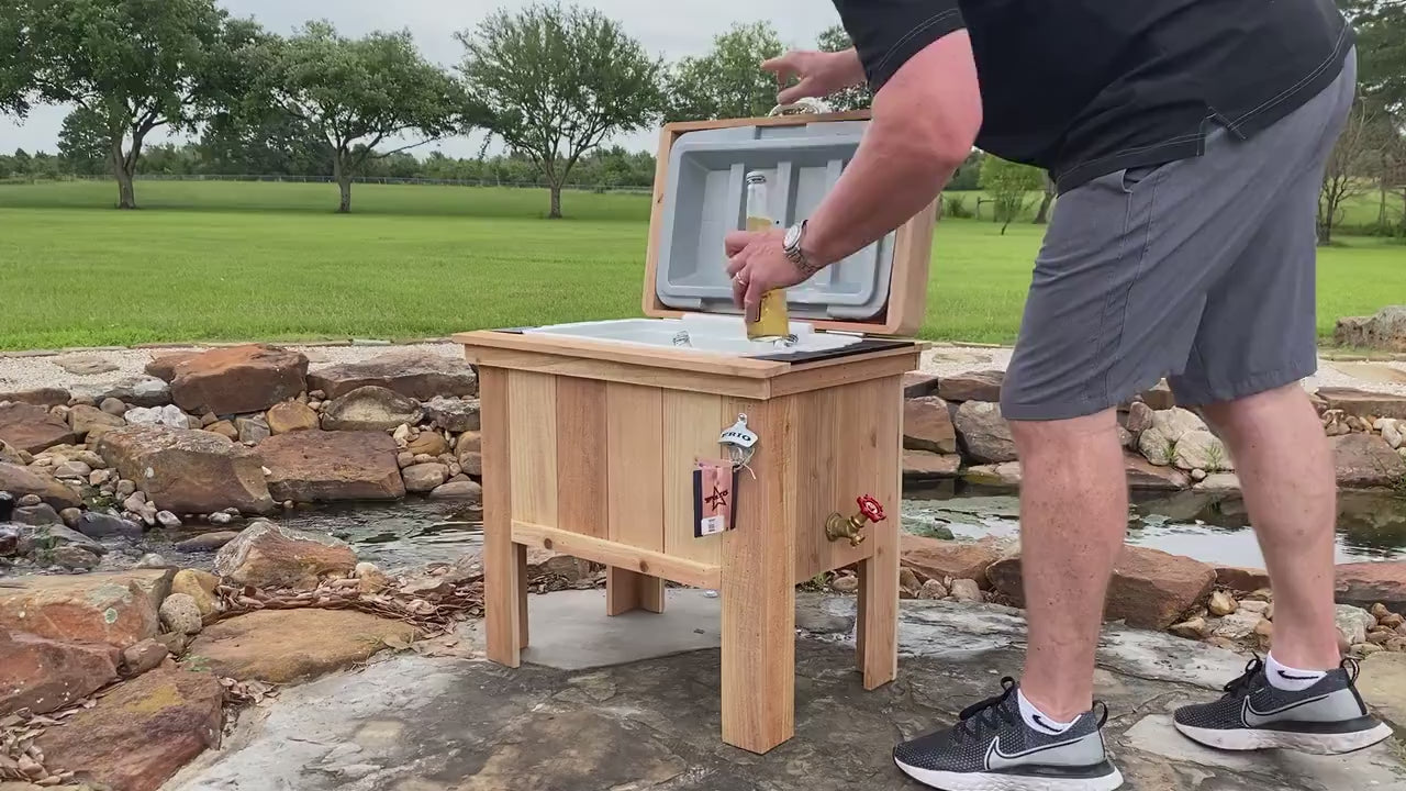 Cedar 48 Cooler